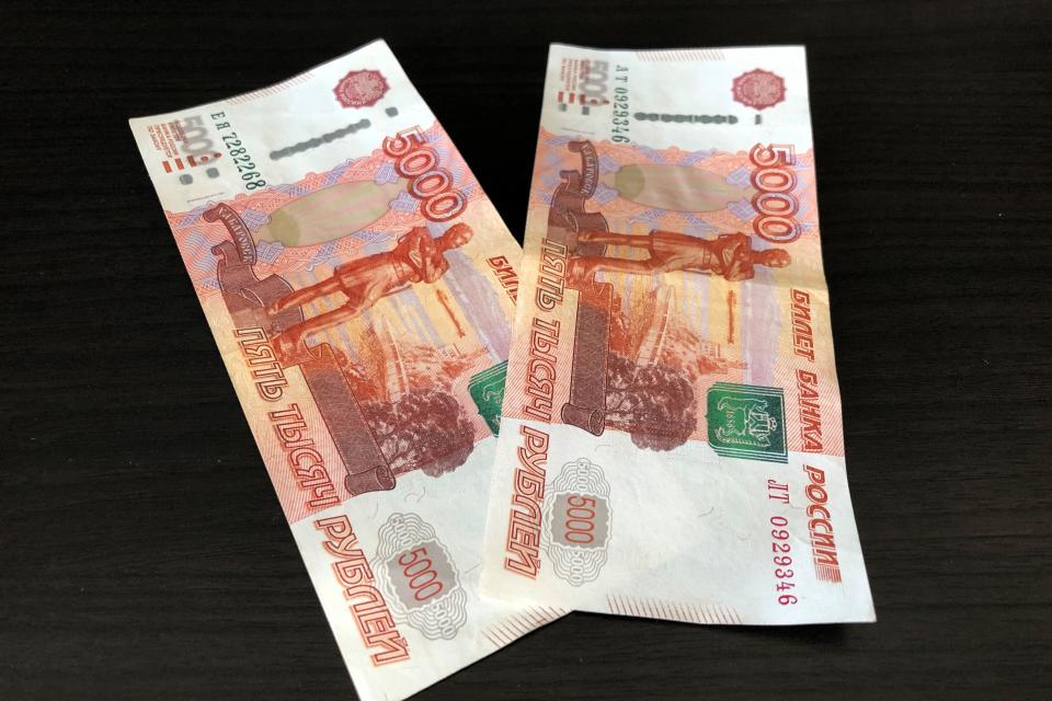 По 10 000 рублей снова могут выплатить пенсионерам к концу октября — PRIMPRESS