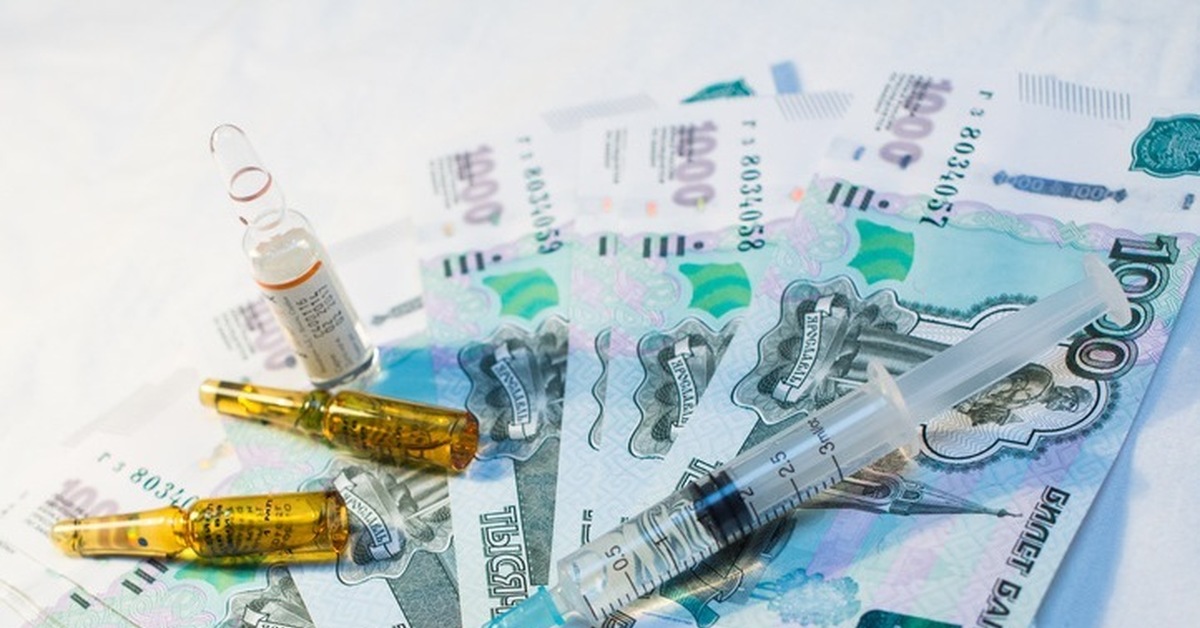 В Госдуме рассказали о поощрении россиян деньгами за прививку