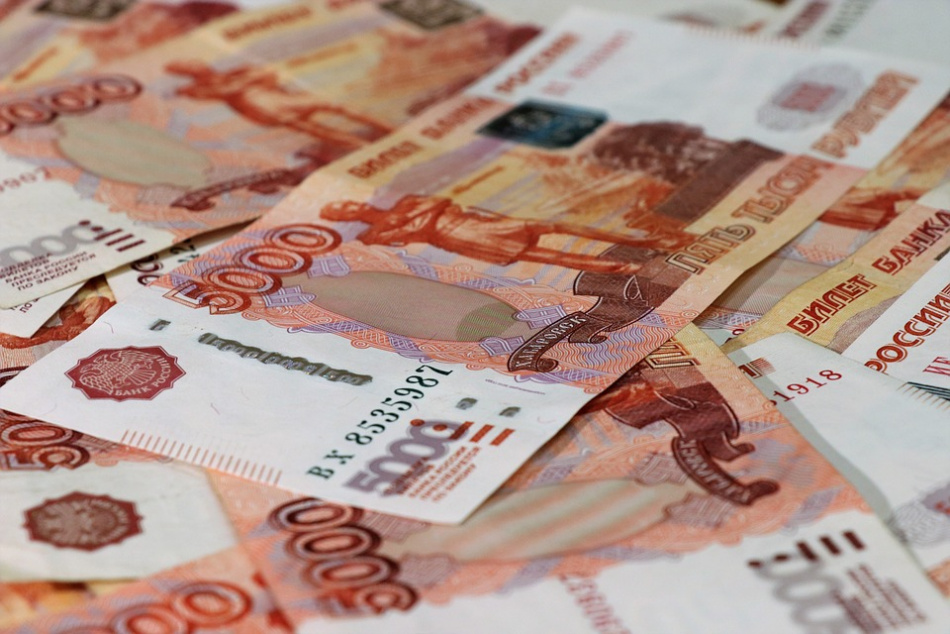 Новогодние выплаты 15 000 рублей всем пенсионерам из-за QR-кодов: в Государственной Думе сделали заявление