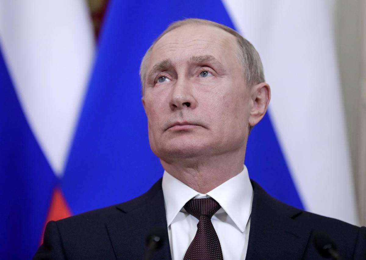 Путин предложил увеличить прожиточный минимум и МРОТ на большую сумму, чем планировалось
