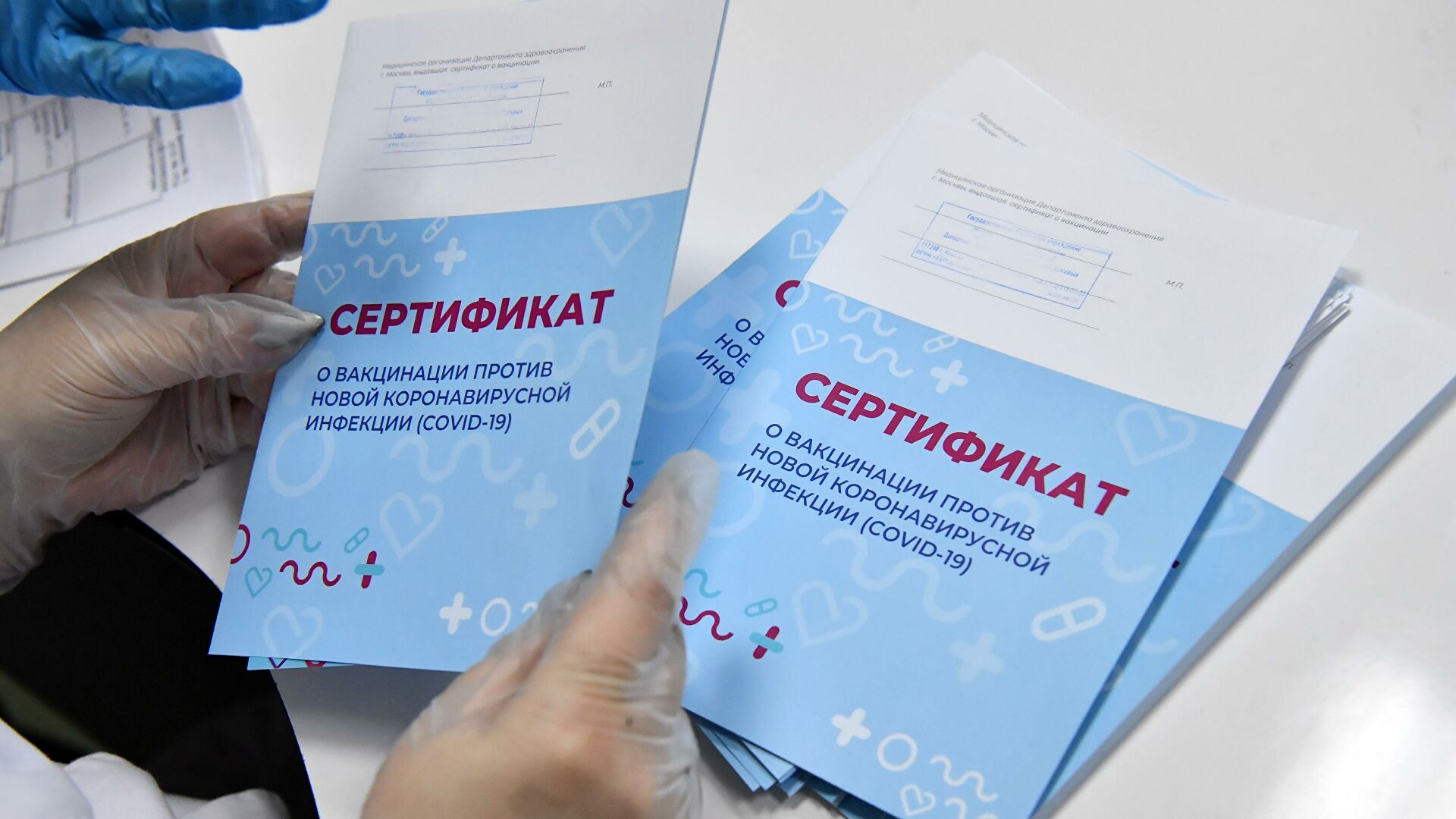 В России продлили лотерею среди вакцинированных от COVID